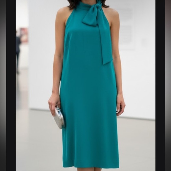 Vince Camuto Dresses & Skirts - Vince Camuto Teal Midi Dress